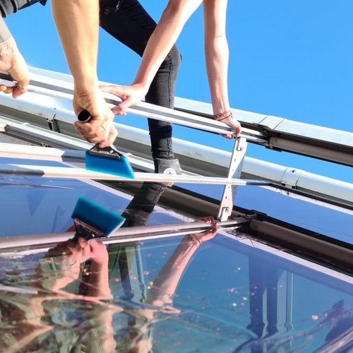 Richnerstutz Werbetechnik Montage-Team, Folierung Dachfenster Sonnenschutz