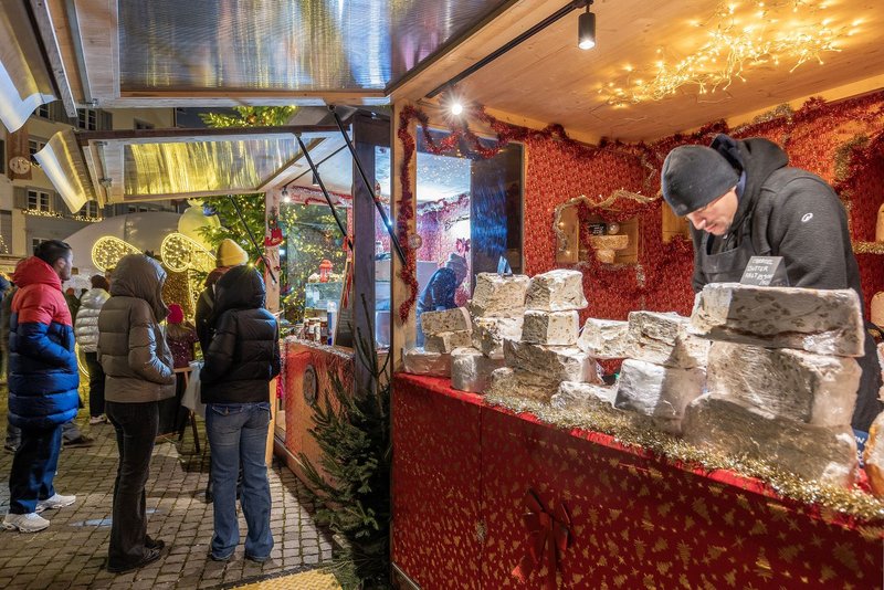 Nougatstand Weihnachtsstand Münsterhof Zürich 